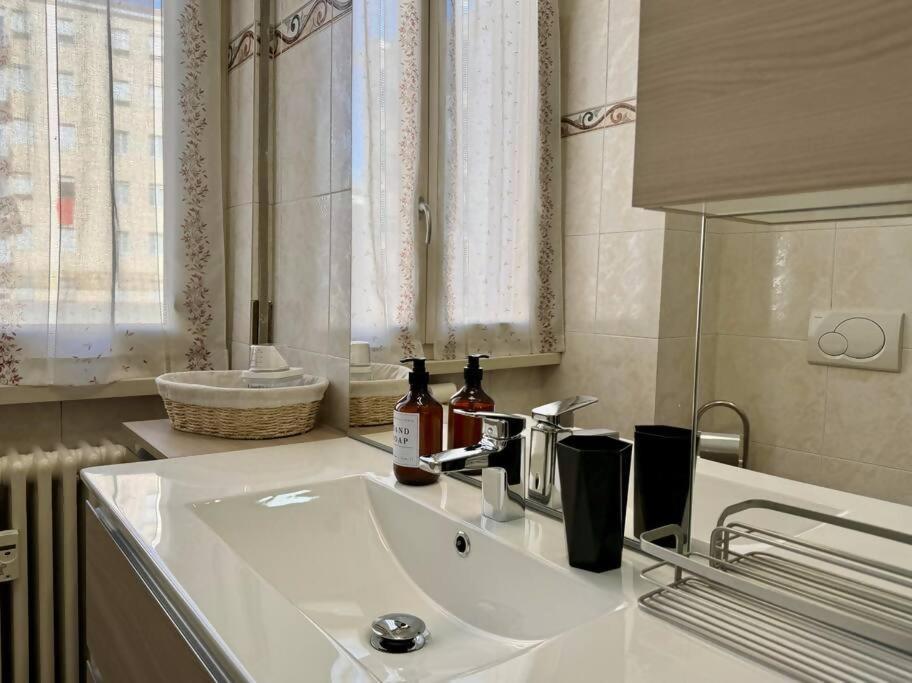 コモIlaria Houseアパートメント エクステリア 写真