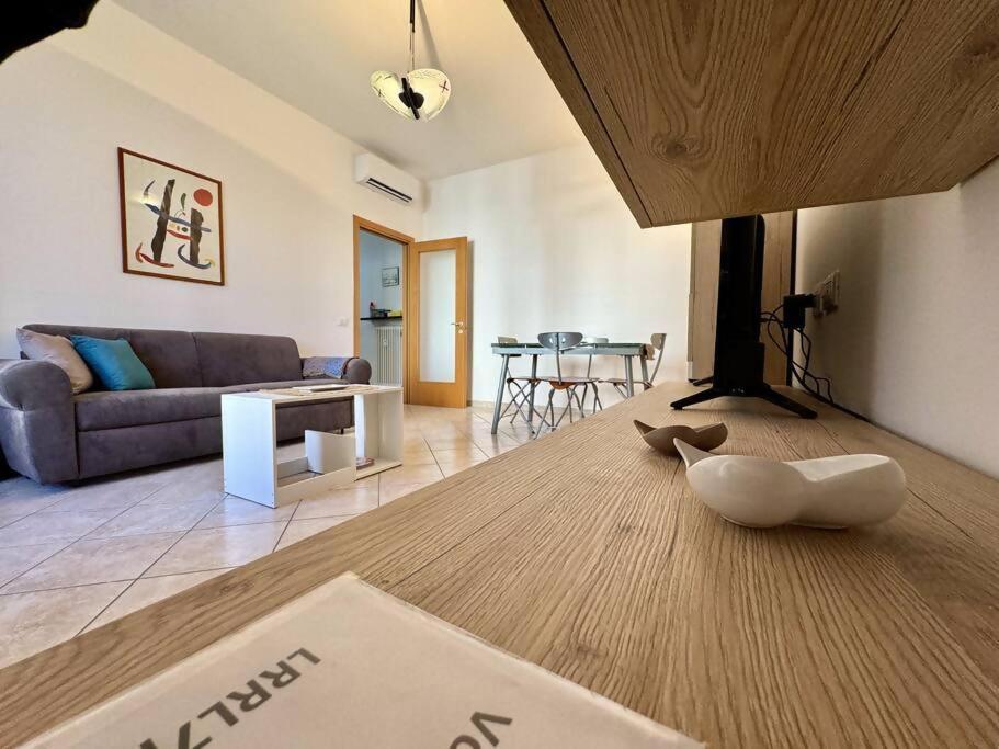 コモIlaria Houseアパートメント エクステリア 写真